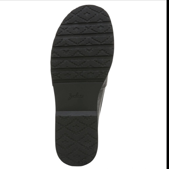 NWT Women’s Zodiac Renee Buckle Round Toe Chunky Y2K Loafer Sz 8 Black/Silver - Picture 9 of 9